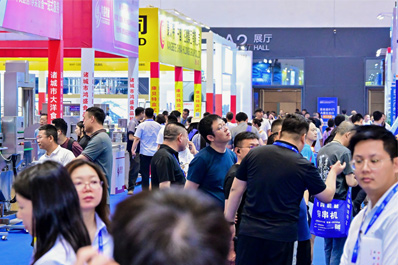 食品加工和包裝機(jī)械展覽會(huì)、采購商參觀、現(xiàn)場(chǎng)參觀、專業(yè)觀眾參觀,青島食品機(jī)械展,藍(lán)博食品機(jī)械展,青島藍(lán)博國際會(huì)展有限公司,藍(lán)博會(huì)展